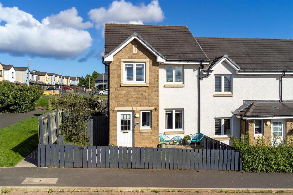 10 whitehall close-01.jpg