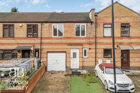 undefined, Kingfisher Street, London, E6
