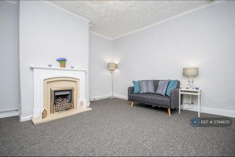 2 bedroom terraced house to rent, Richard Street, Weir, OL13