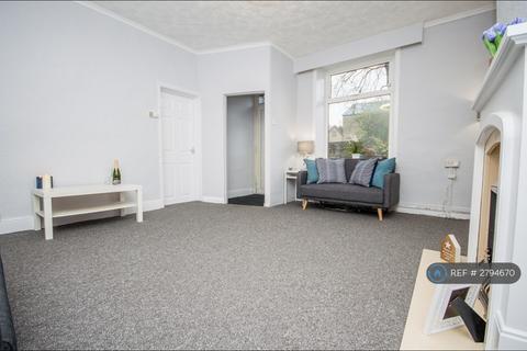 2 bedroom terraced house to rent, Richard Street, Weir, OL13