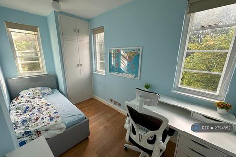 undefined, Putney, London, SW15