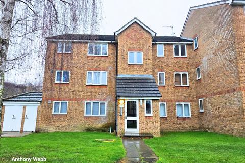 undefined, Leigh Hunt Drive, Southgate, N14