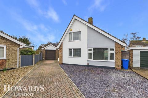 3 bedroom detached house for sale, Fulmar Way, South Oulton Broad