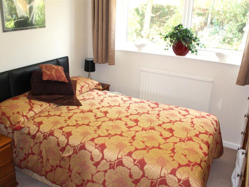 Bedroom 4.JPG