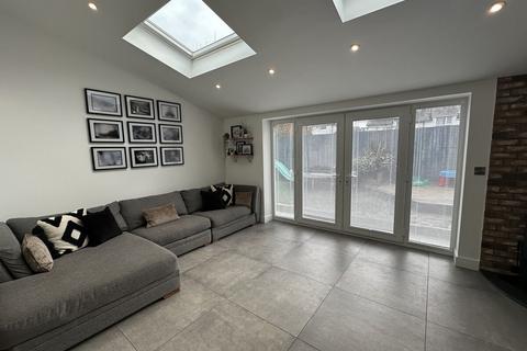 4 bedroom detached house for sale, Gors Goch, Menai Bridge, Isle of Anglesey, LL59