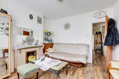2 bedroom terraced house for sale, Ewart Road, Nottingham NG7