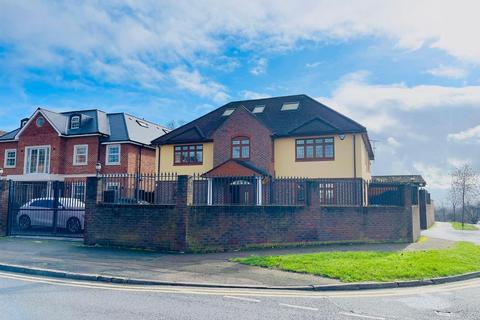 undefined, Manor Road, Chigwell IG7