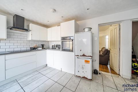 undefined, Dean Street, Swindon, SN1