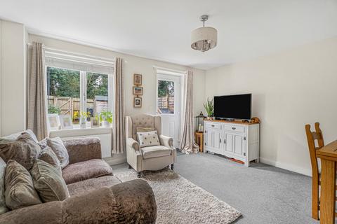 2 bedroom terraced house for sale, Harris Way, Warwickshire CV8