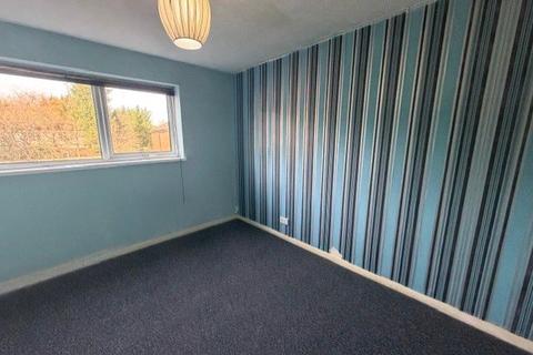 3 bedroom terraced house to rent, Croft Pool, Warwickshire CV12