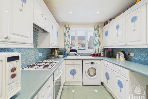 3 bedroom semi-detached house for sale, Woodlands Reach, Cinderford