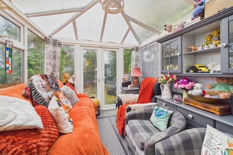 3 bedroom semi-detached house for sale, Woodlands Reach, Cinderford