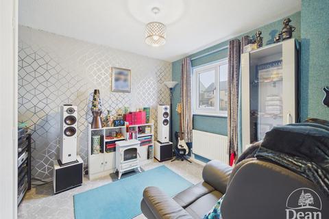 3 bedroom semi-detached house for sale, Woodlands Reach, Cinderford