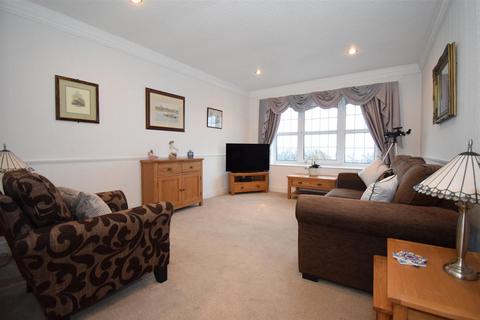 2 bedroom apartment for sale, Rockcliffe, South Shields