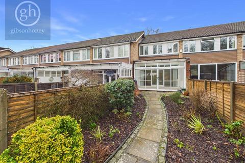 undefined, Milton Road, Uxbridge UB10