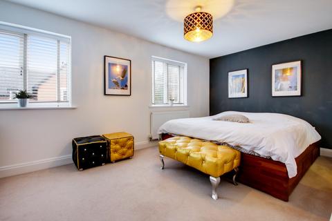 3 bedroom detached house for sale, Wychwood Place, Crawley Down, Crawley, RH10
