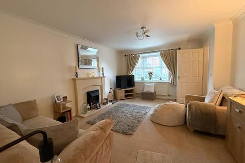 3 bedroom house for sale, Tutors Way, Kidderminster, DY10