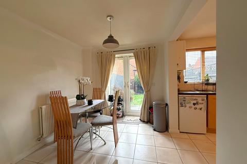 3 bedroom house for sale, Tutors Way, Kidderminster, DY10