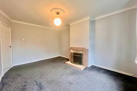 2 bedroom semi-detached bungalow to rent, Badger Hall Avenue, Benfleet