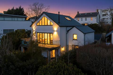 undefined, The Glen, Saundersfoot SA69