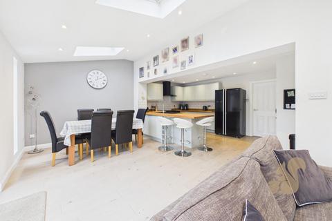5 bedroom semi-detached house for sale, Crown Field Road, Glemsford