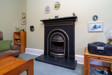 2 bedroom flat for sale, 39/3 Temple Park Crescent, Edinburgh, EH11 1JE