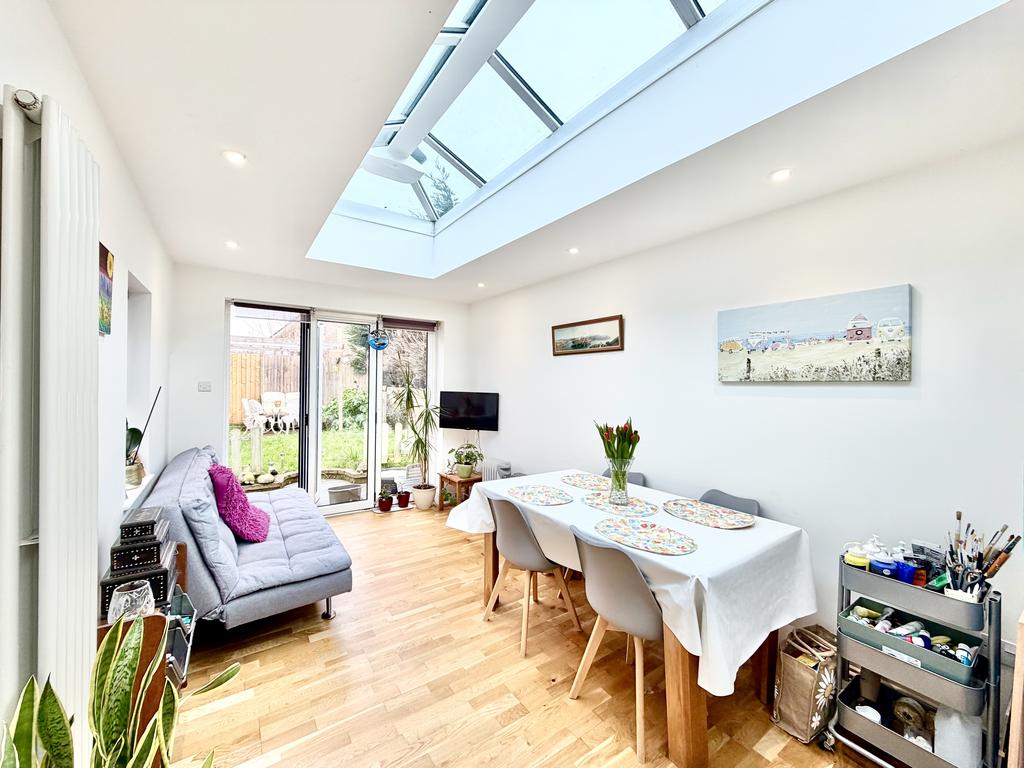 Family Room / Annexe Potential