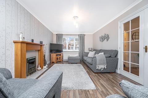 5 bedroom detached house for sale, 53 Petrel Way, Dunfermline, KY11 8GY