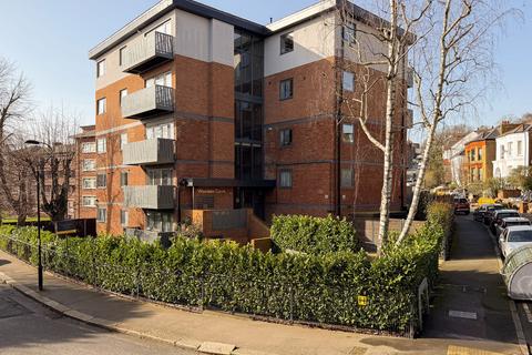 2 bedroom flat for sale, Devonshire Road, Forest Hill, SE23