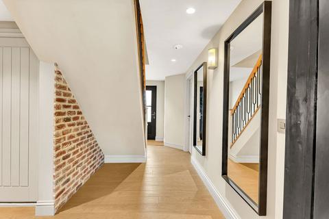 4 bedroom semi-detached house for sale, Bedford Road, Bedford MK45