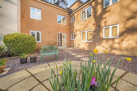 undefined, Palmyra Court, West Cross, Swansea