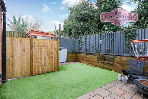undefined, Alyn Road, Gwersyllt LL11