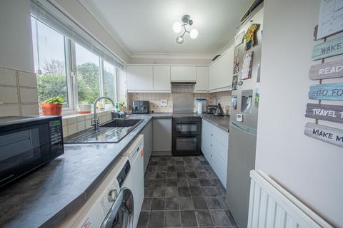 3 bedroom semi-detached house for sale, Aspen Walk, Haywards Heath, RH16