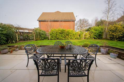 undefined, Rocky Drive, Haywards Heath, RH16