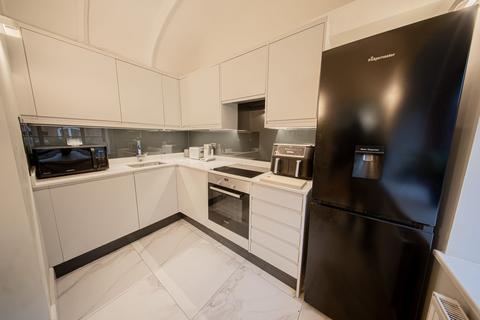 1 bedroom flat for sale, Syresham Gardens, The Priory Syresham Gardens, RH16
