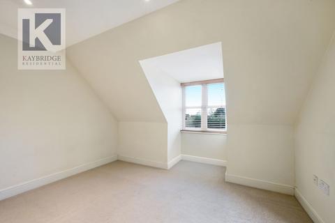 undefined, Kingston Road, Epsom, KT19