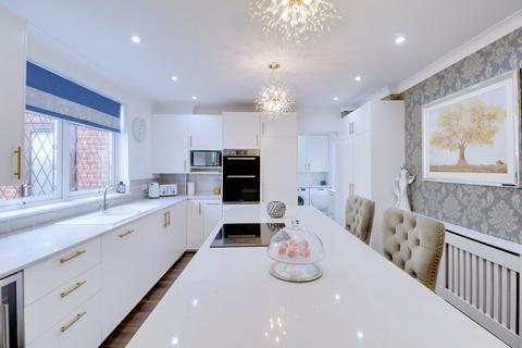 4 bedroom detached bungalow for sale, Briscoe Road, Rainham RM13