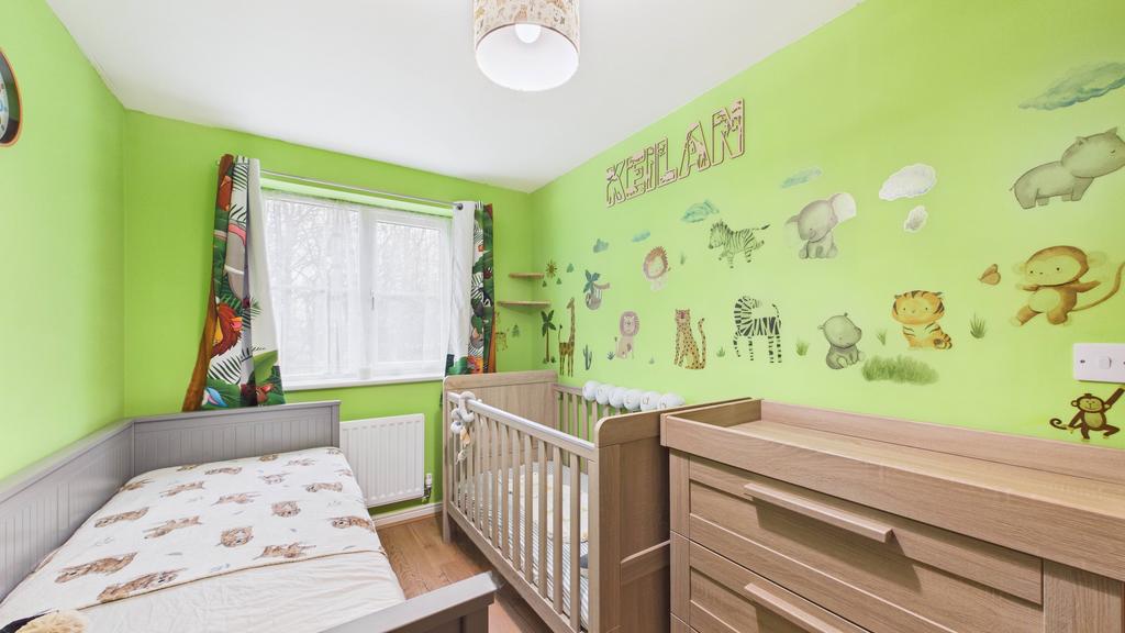 Bedroom 2 (1)