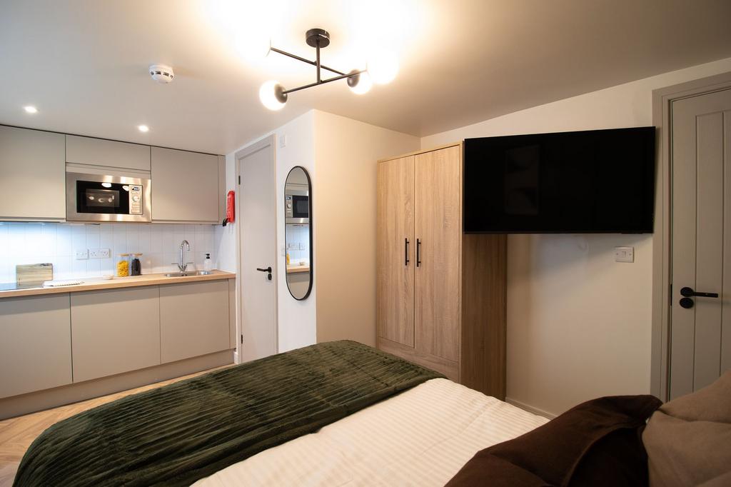 Room 1