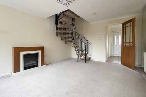 2 bedroom semi-detached house to rent, Fairview Close, Cardiff CF3