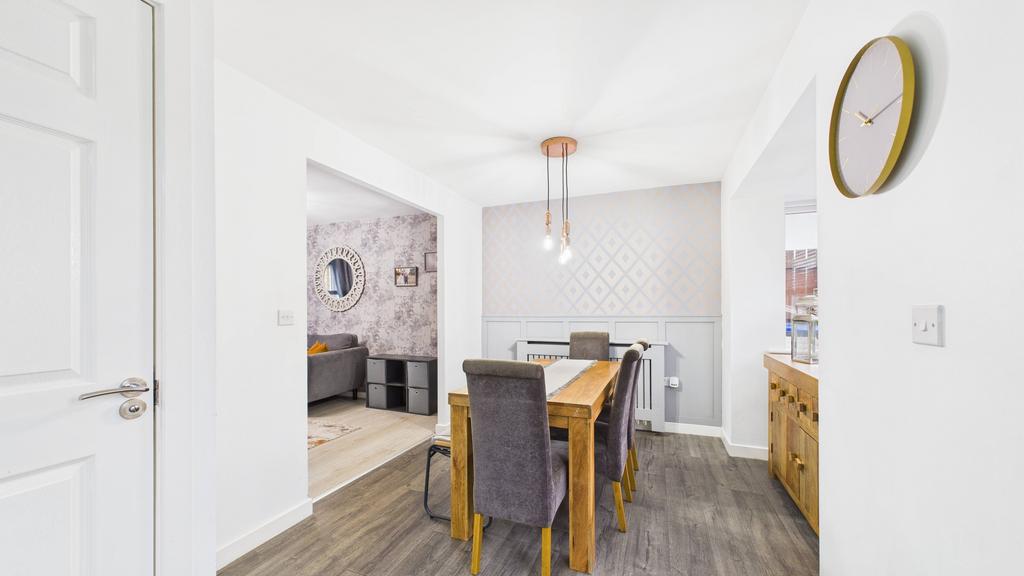 Dining Room (1)