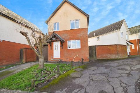 3 bedroom detached house for sale, Rayner Way, Halstead CO9