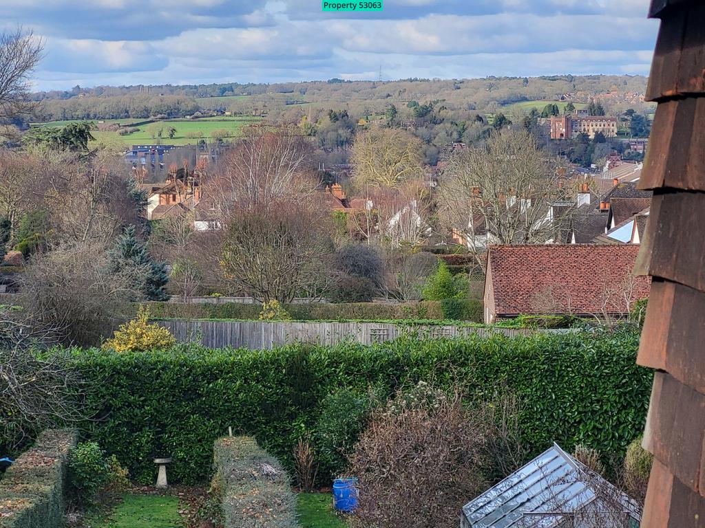 View of Farnham Castle