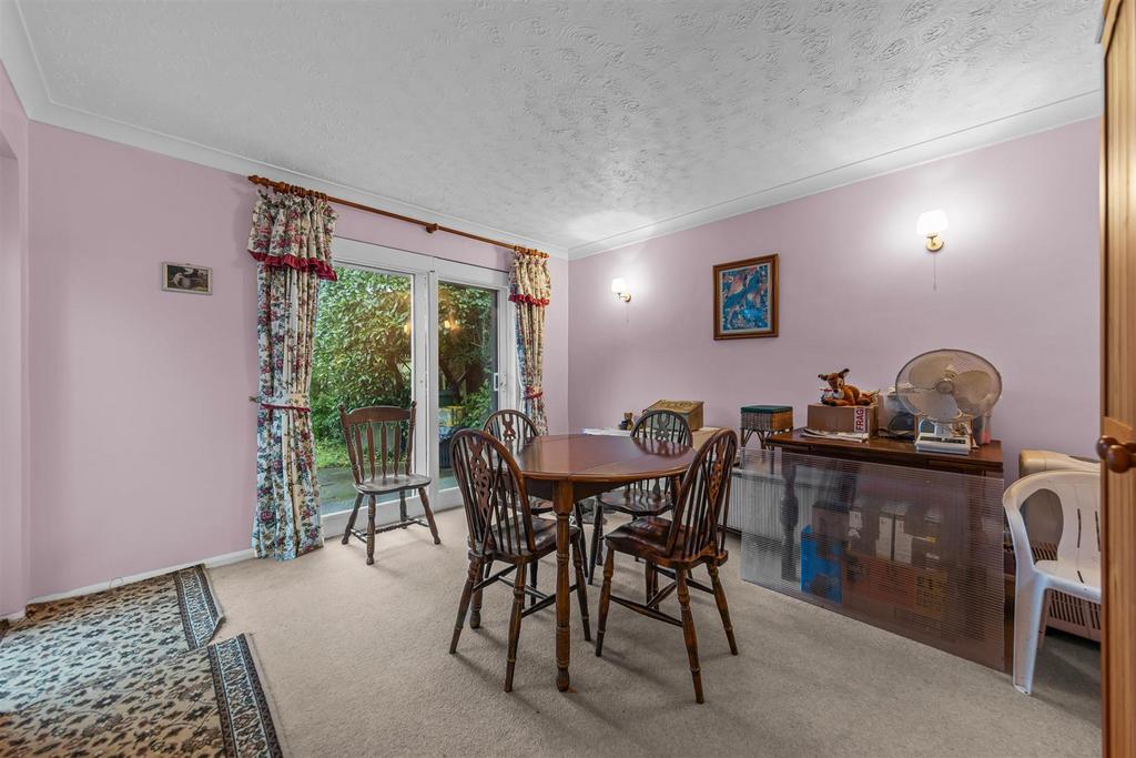 73 Drayton Rd Web27.jpg