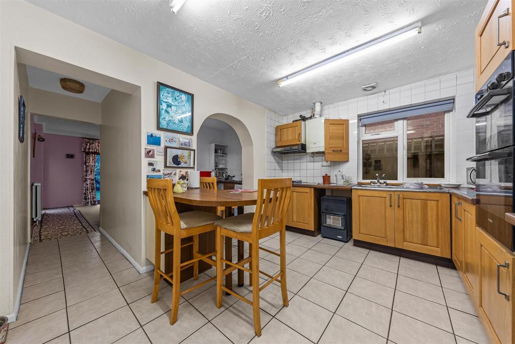 73 Drayton Rd Web22.jpg