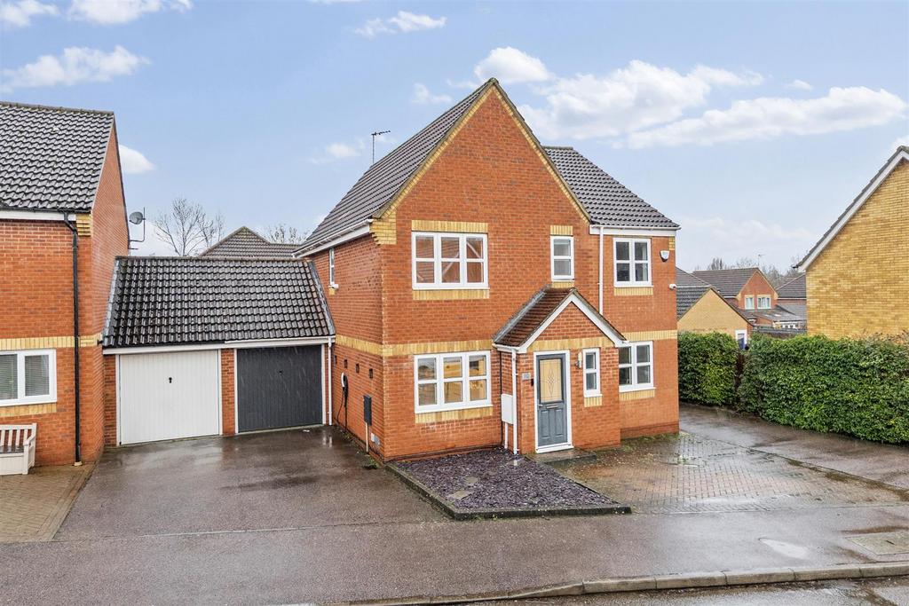 10 Portishead Dr Web03.jpg