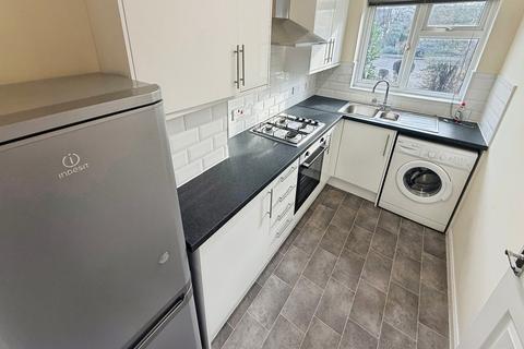 undefined, Petersfield Close, Basingstoke RG24