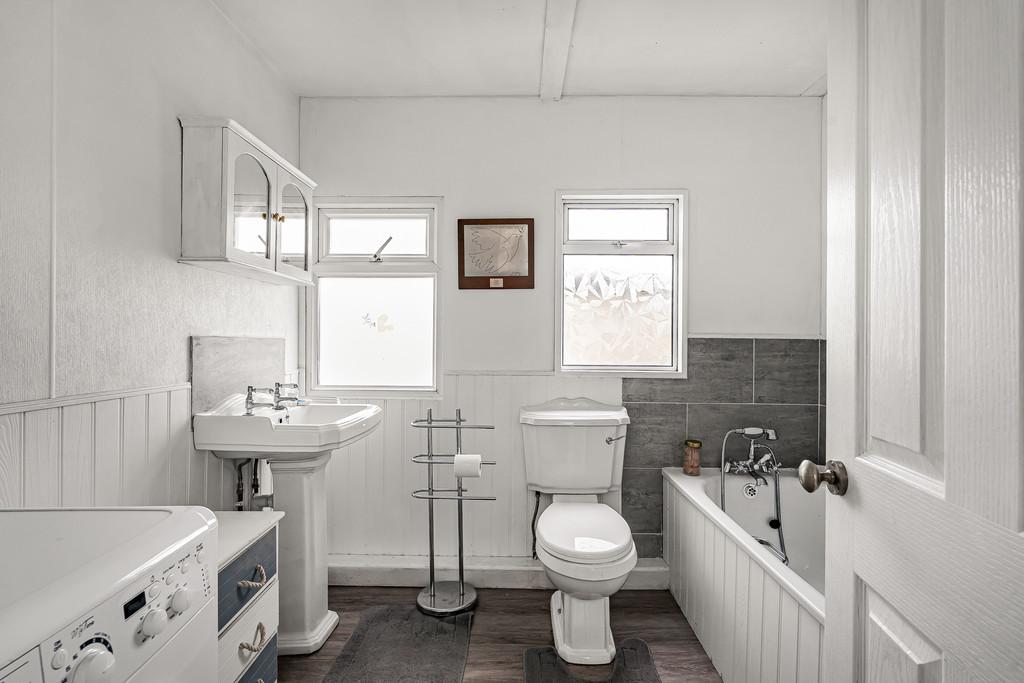 Bathroom (2)
