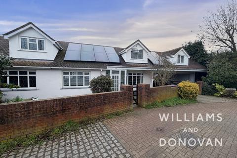 undefined, Broad Walk, Hockley