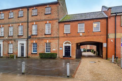 4 bedroom townhouse for sale, Market Place, Norfolk PE37